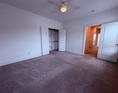 2232 Scenic Bluff Drive - Photo Thumbnail 13