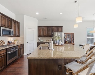 514 Overton Avenue - Photo Thumbnail 8