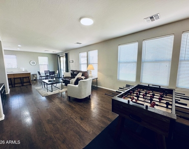 16474 W Remuda Drive - Photo Thumbnail 7