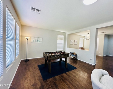 16474 W Remuda Drive - Photo Thumbnail 6