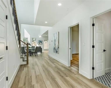4023 Abilene Street - Photo Thumbnail 12