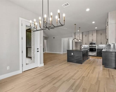 1064 Glenoaks Drive - Photo Thumbnail 33