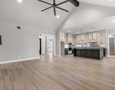 1064 Glenoaks Drive - Photo Thumbnail 22