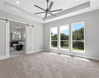 1064 Glenoaks Drive - Photo Thumbnail 34