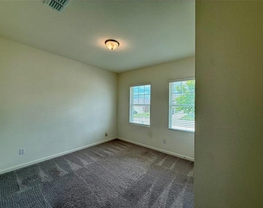 713 Cherry Blossom Street - Photo Thumbnail 18
