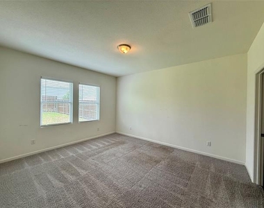 713 Cherry Blossom Street - Photo Thumbnail 11