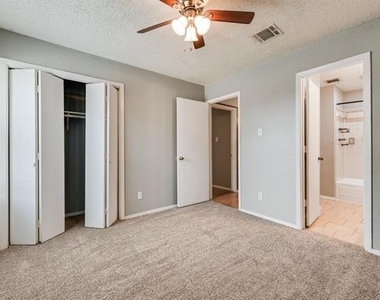 5109 Herrick Court - Photo Thumbnail 11