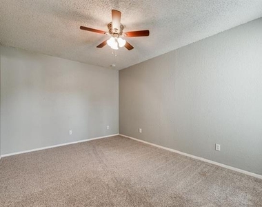 5109 Herrick Court - Photo Thumbnail 13
