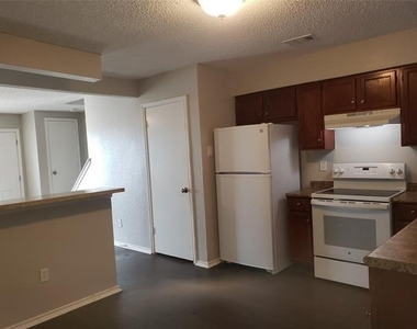 644 S Rogers Road - Photo Thumbnail 7