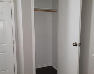 644 S Rogers Road - Photo Thumbnail 18