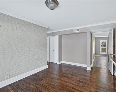 5932 Sandhurst Lane - Photo Thumbnail 12