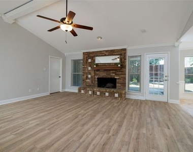 5 Llano Drive - Photo Thumbnail 6