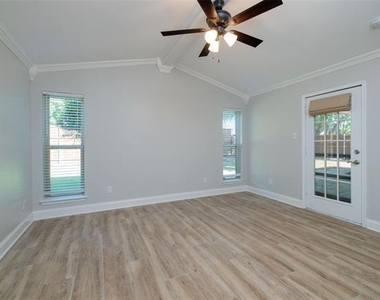 5 Llano Drive - Photo Thumbnail 19