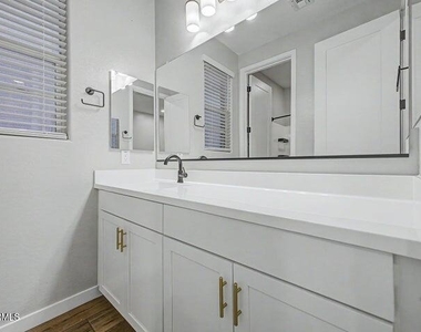 22853 E Estrella Road - Photo Thumbnail 18