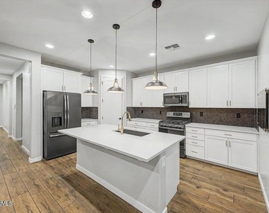 22853 E Estrella Road - Photo Thumbnail 8