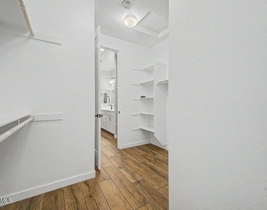 22853 E Estrella Road - Photo Thumbnail 12