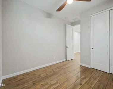 22853 E Estrella Road - Photo Thumbnail 16
