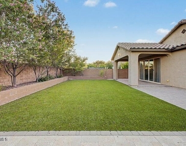 22853 E Estrella Road - Photo Thumbnail 28