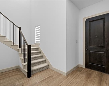 9540 Hedge Street - Photo Thumbnail 2