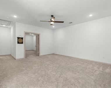 9540 Hedge Street - Photo Thumbnail 29