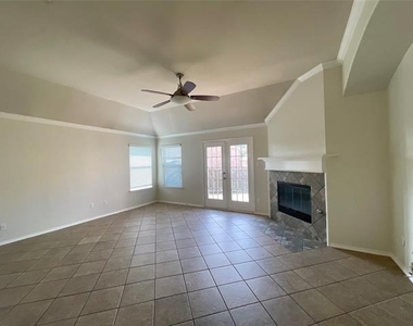 11920 Brownwood Drive - Photo Thumbnail 8