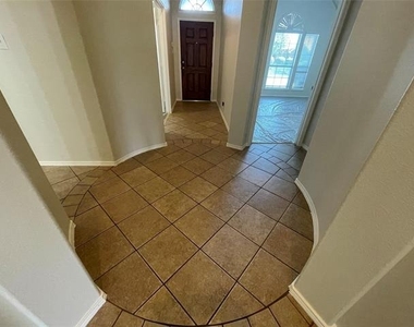 11920 Brownwood Drive - Photo Thumbnail 18