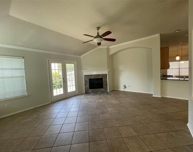 11920 Brownwood Drive - Photo Thumbnail 7