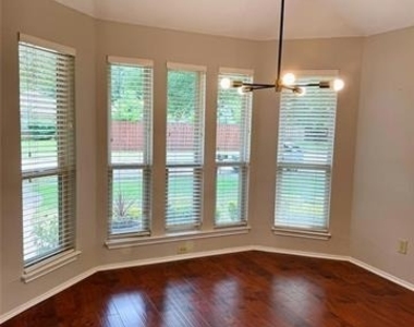 1528 Haven Place - Photo Thumbnail 1
