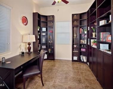 5336 W Molly Lane - Photo Thumbnail 8