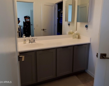 10157 E Strobe Avenue - Photo Thumbnail 12