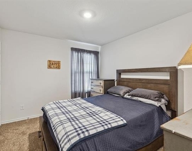 3224 Glazner Drive - Photo Thumbnail 18