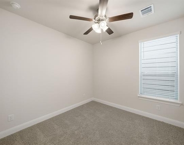 4532 Community Court - Photo Thumbnail 14