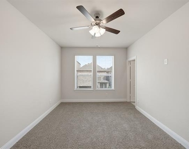 4532 Community Court - Photo Thumbnail 9