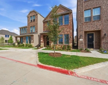 4532 Community Court - Photo Thumbnail 2