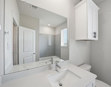 4532 Community Court - Photo Thumbnail 16