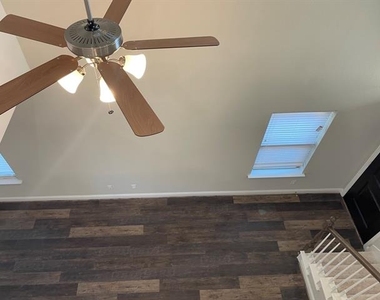 6810 Jade Drive - Photo Thumbnail 20