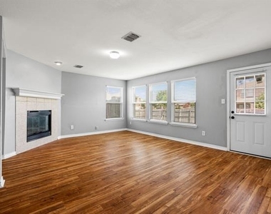 14801 Whispering Court - Photo Thumbnail 9