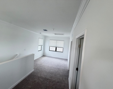 10676 Nw Wilgrove Lane - Photo Thumbnail 11
