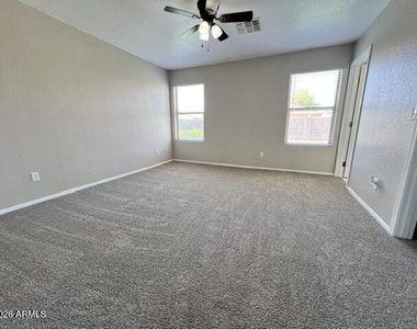 2849 W San Carlos Lane - Photo Thumbnail 18