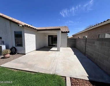 2849 W San Carlos Lane - Photo Thumbnail 26