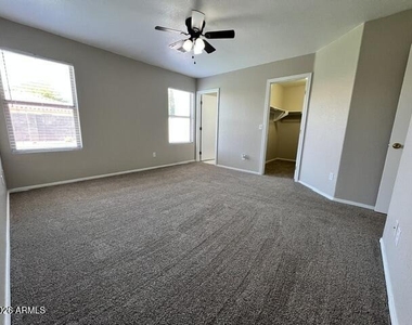 2849 W San Carlos Lane - Photo Thumbnail 19
