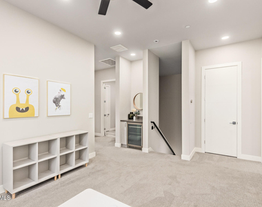 2645 E Osborn Road - Photo Thumbnail 28