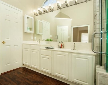 3412 Pueblo Drive - Photo Thumbnail 15