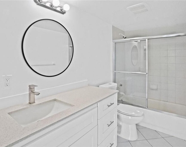 3000 E Sunrise Boulevard - Photo Thumbnail 16
