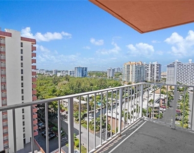 3000 E Sunrise Boulevard - Photo Thumbnail 20