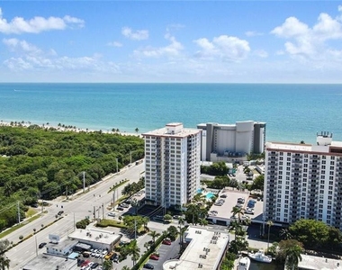 3000 E Sunrise Boulevard - Photo Thumbnail 19