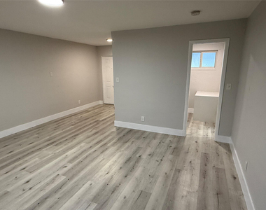 720 Ne 7th Street - Photo Thumbnail 7