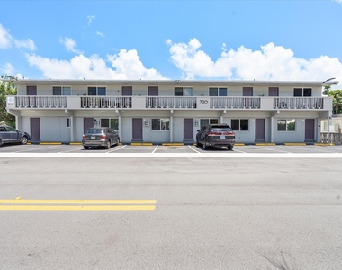 720 Ne 7th Street - Photo Thumbnail 18