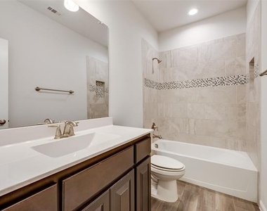 1308 Canary Lane - Photo Thumbnail 11