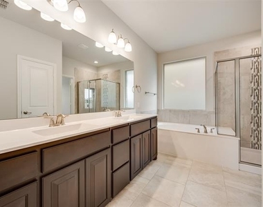 1308 Canary Lane - Photo Thumbnail 9